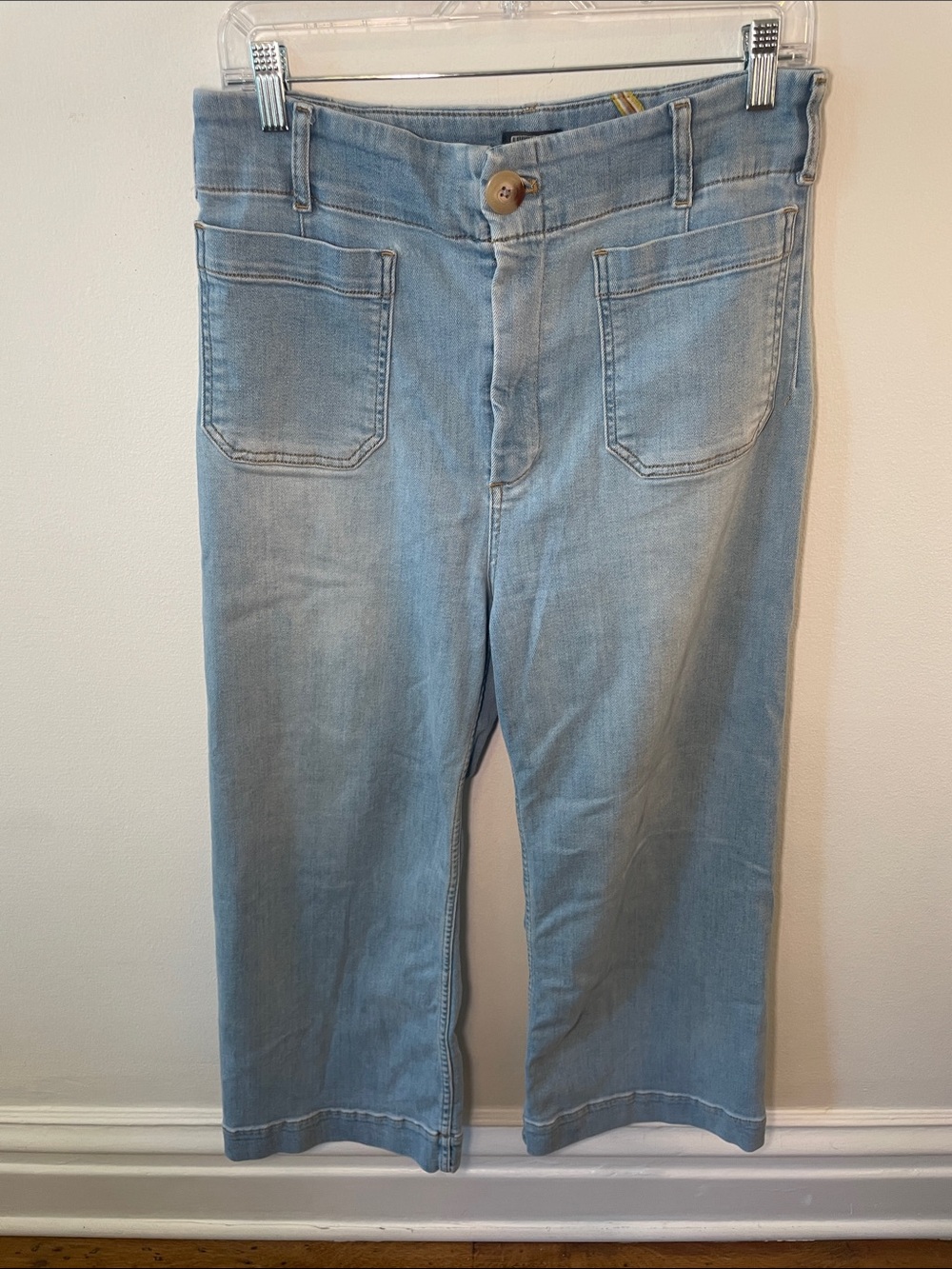 Anthropologie Maeve The Colette Light Wash Wide Leg Crop Jeans Size 31
